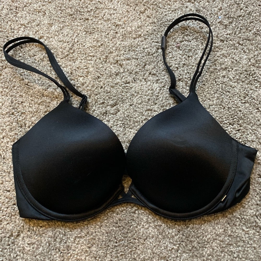 NWT, Victoria’s Secret, very sexy push up
